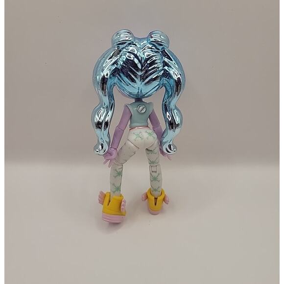 Capsule Chix 5" Fashion Doll Figure Metallic Blue Hair Toy - Picture 2 of 5